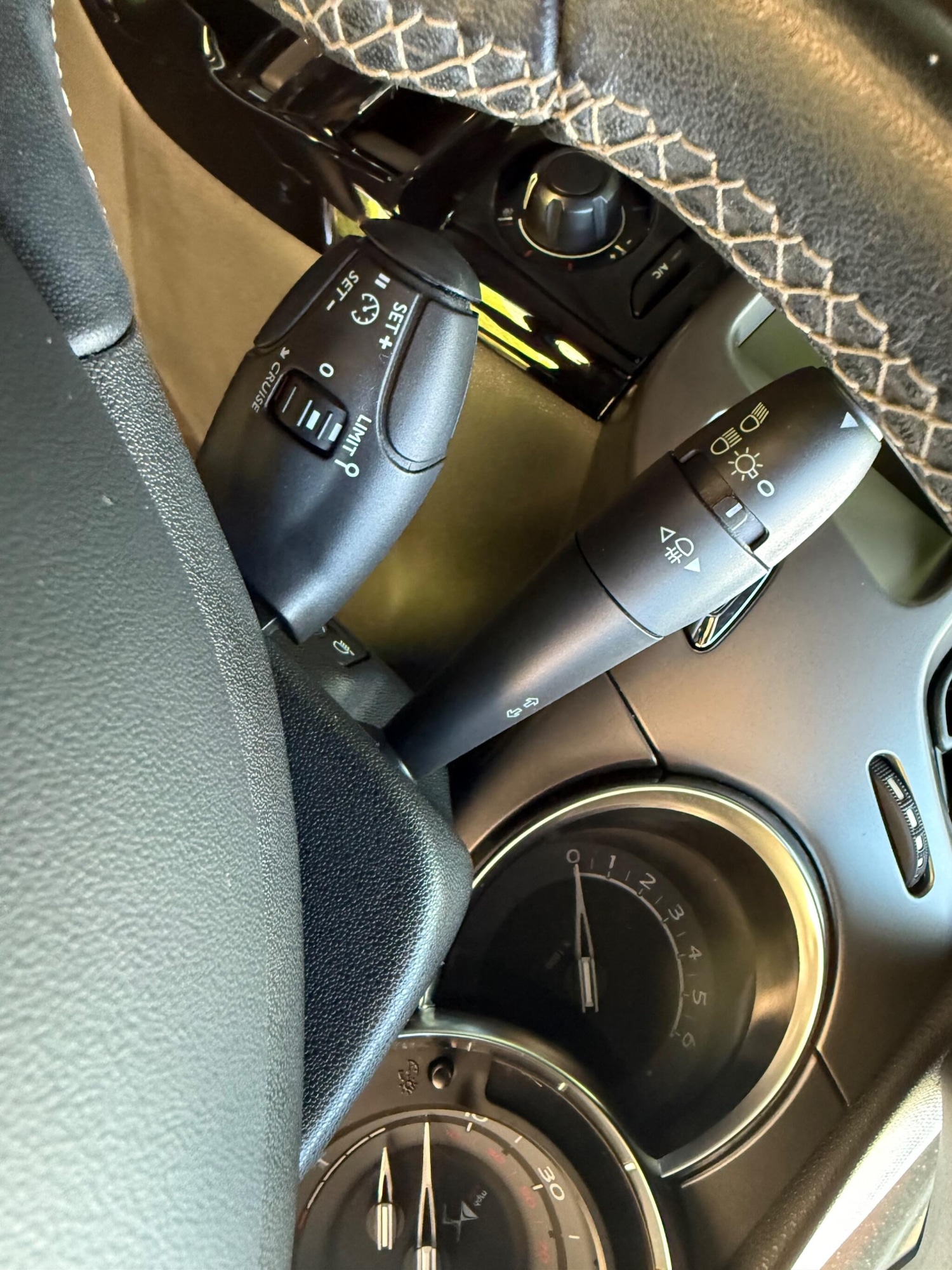 Used DS Automobiles DS 3 2016 for sale - 76735511: Photo 29