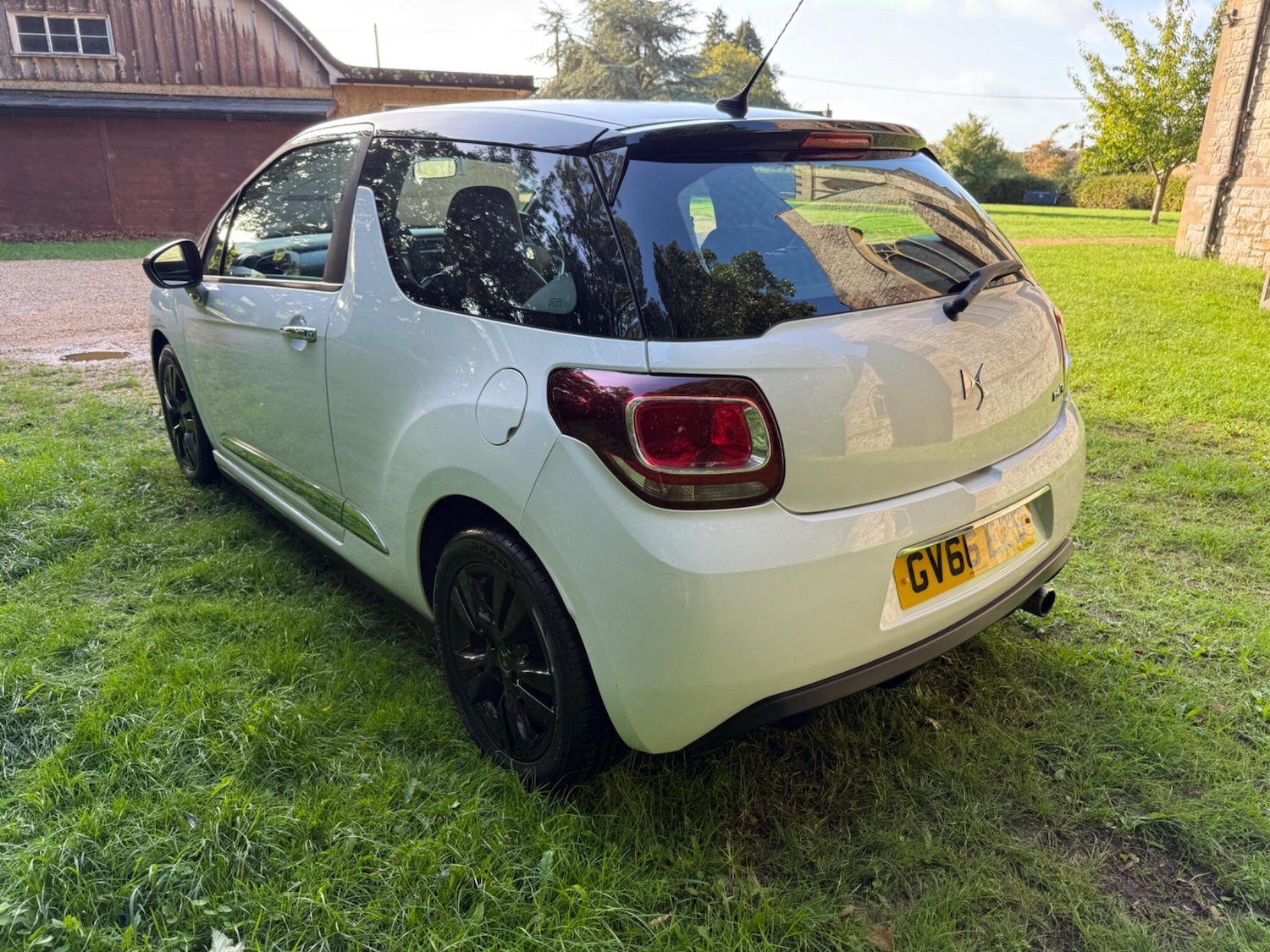 Used DS Automobiles DS 3 2016 for sale - 76735511: Photo 4