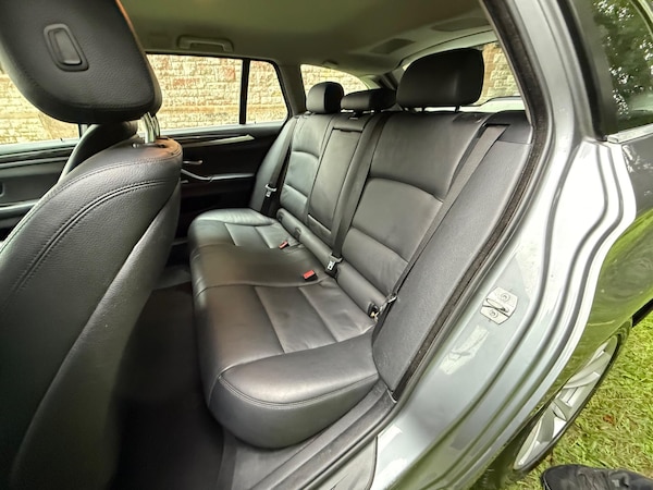 Used BMW 5 Series 2014 for sale - 76260463: Photo 28