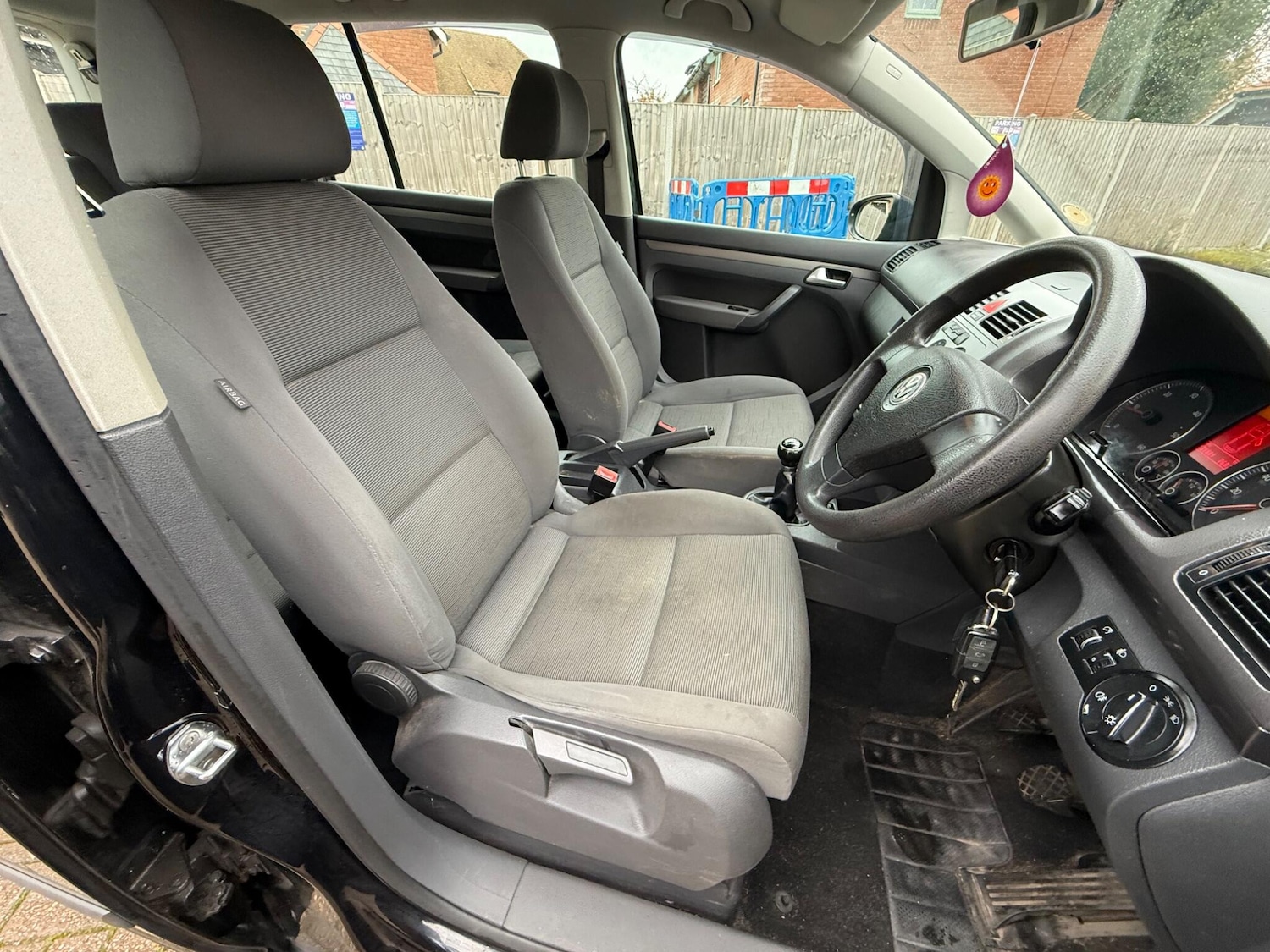 Used Volkswagen Touran 2009 for sale - 76539016: Photo 21