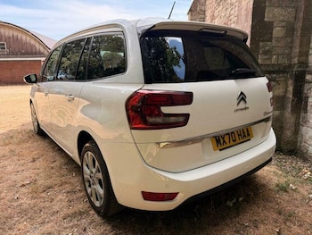 Used Citroen Grand C4 Picasso 2020 for sale - 79373725: Photo