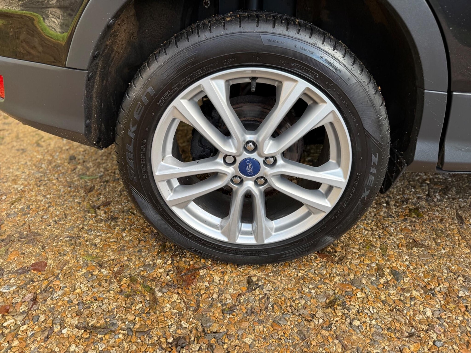 Used Ford Kuga 2015 for sale - 76715223: Photo 14