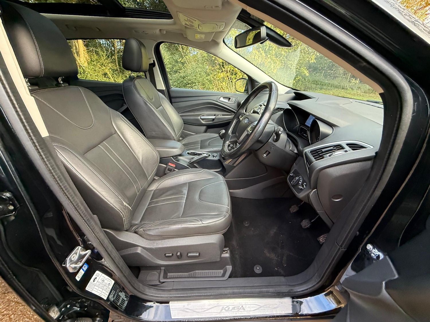 Used Ford Kuga 2015 for sale - 76715223: Photo 19