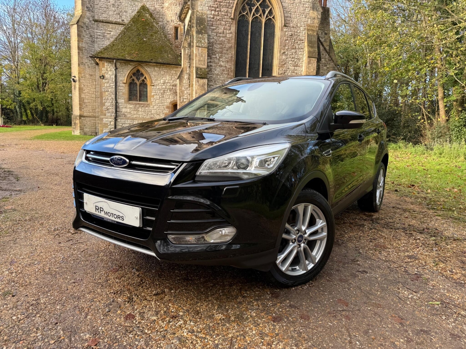 Used Ford Kuga 2015 for sale - 76715223: Photo 2