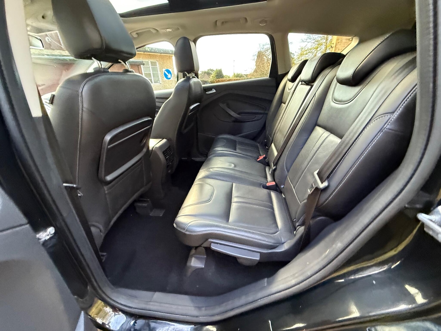 Used Ford Kuga 2015 for sale - 76715223: Photo 25
