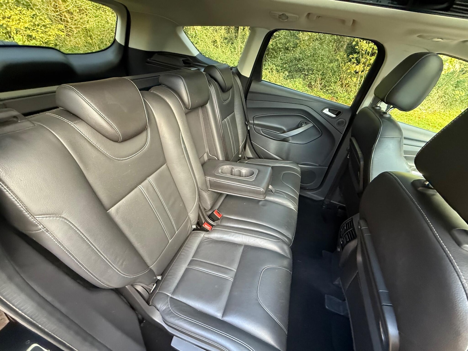 Used Ford Kuga 2015 for sale - 76715223: Photo 27