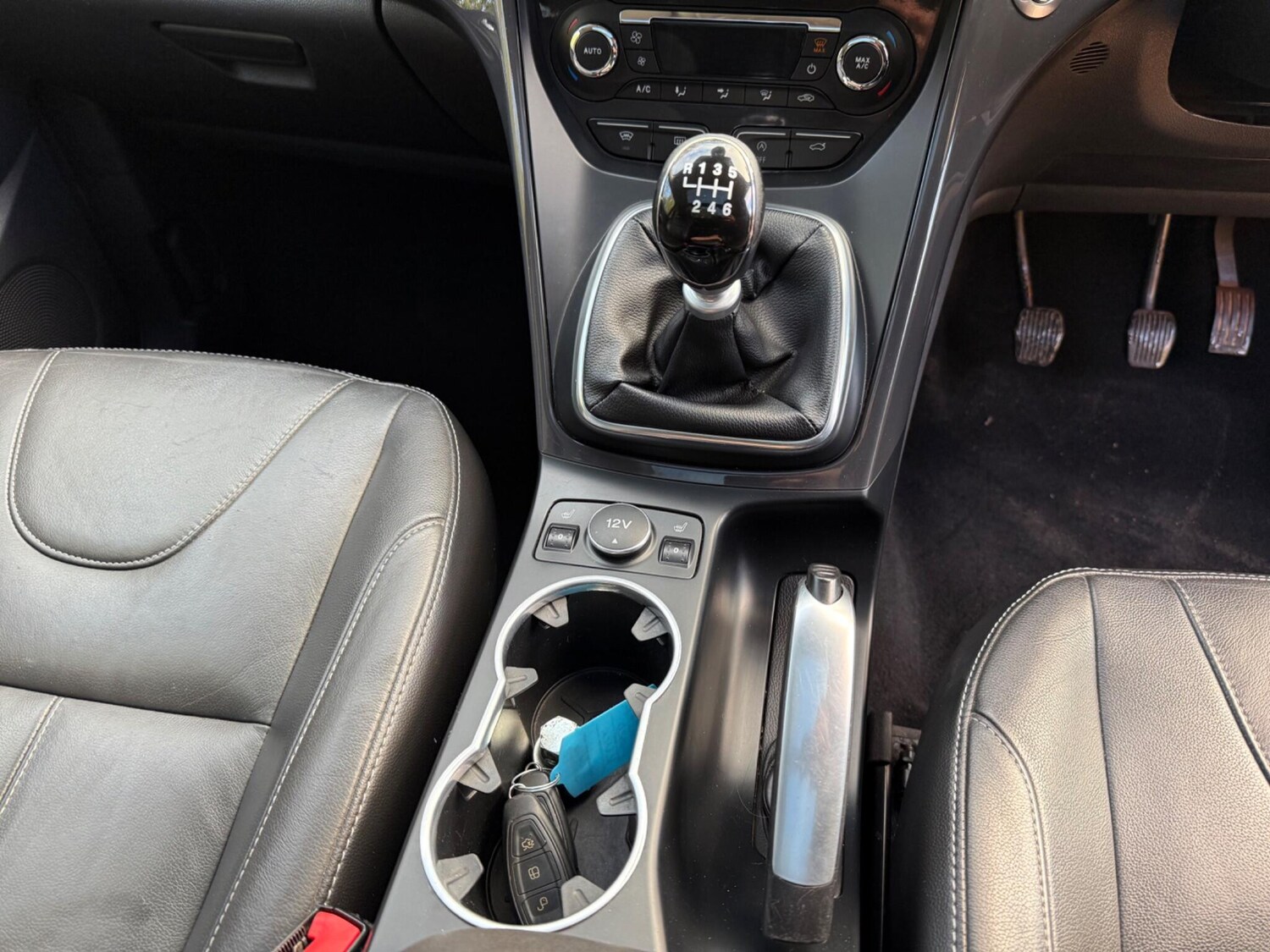 Used Ford Kuga 2015 for sale - 76715223: Photo 42