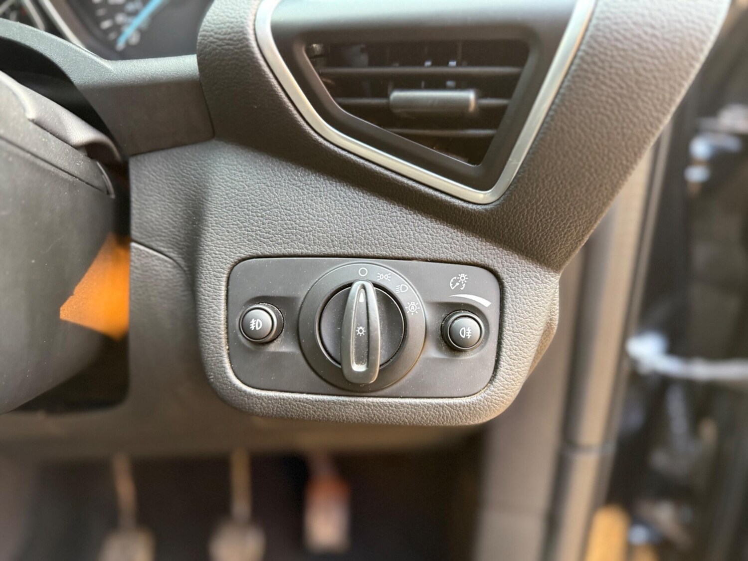 Used Ford Kuga 2015 for sale - 76715223: Photo 45