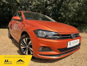 Used Volkswagen Polo 2018 for sale - 79349397: Photo