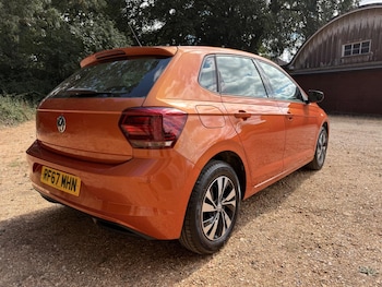 Used Volkswagen Polo 2018 for sale - 79349397: Photo