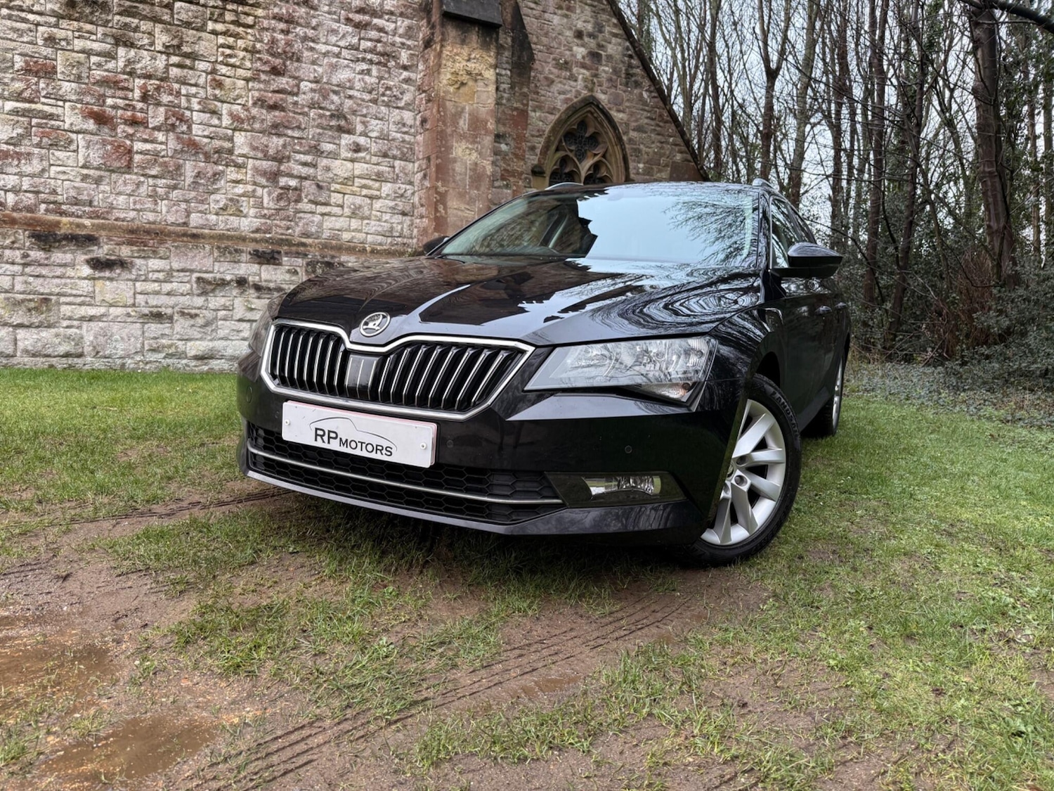Used Skoda Superb 2017 for sale - 77537572: Photo 2