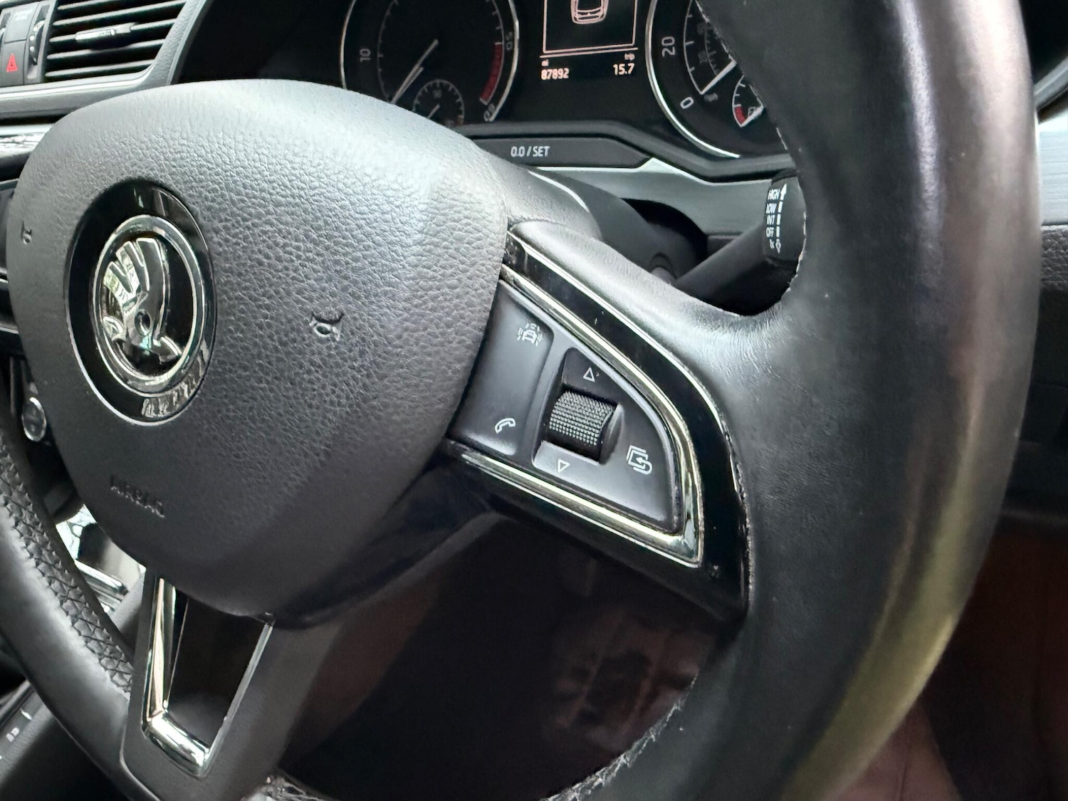 Used Skoda Superb 2017 for sale - 77537572: Photo 32