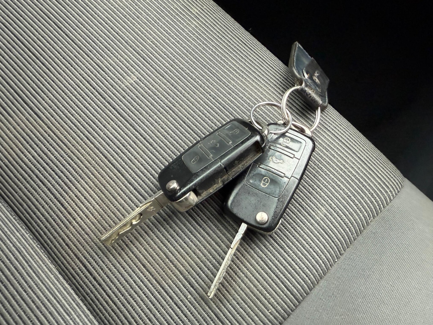 Used Volkswagen Touran 2009 for sale - 76735322: Photo 28