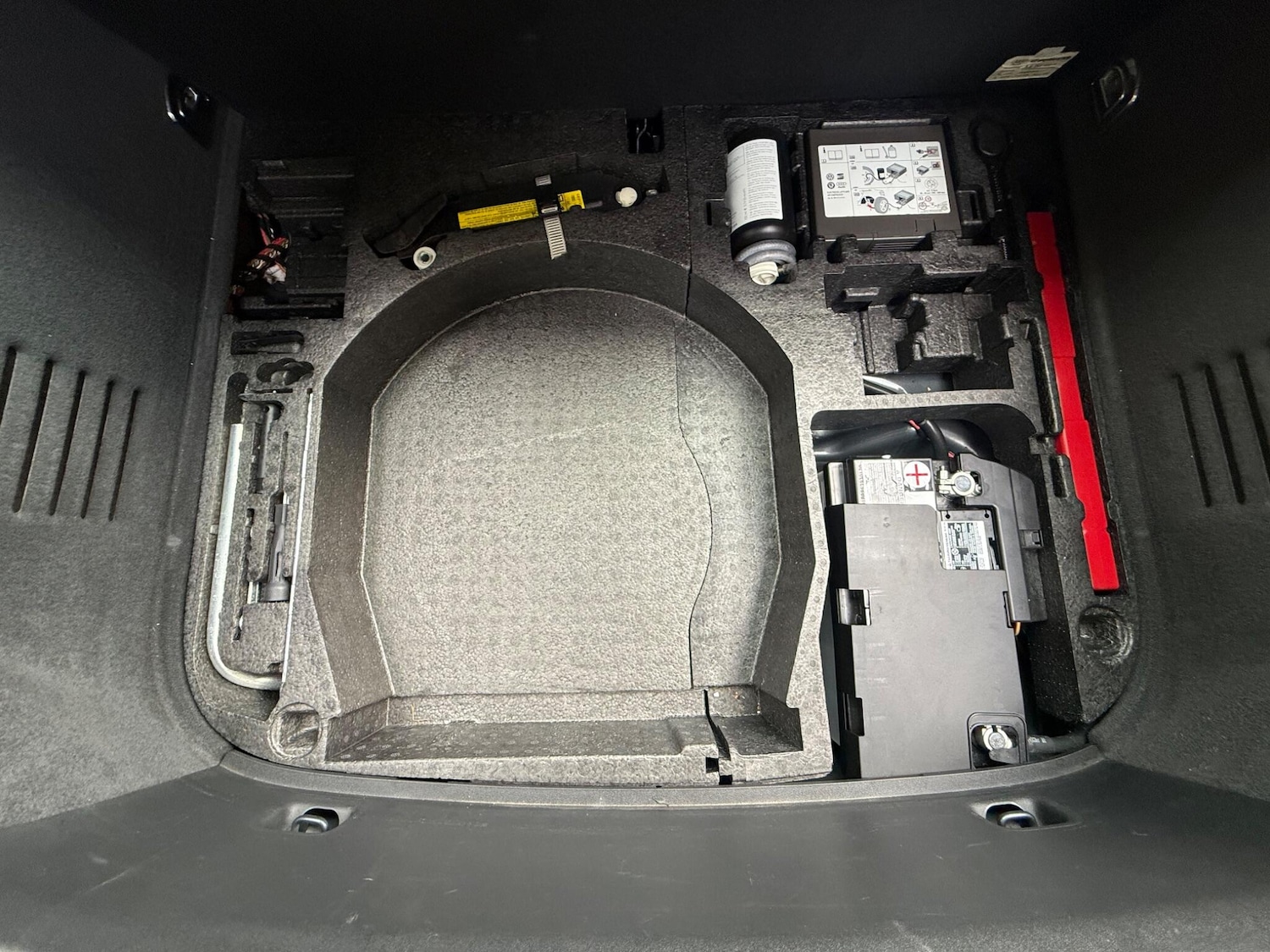 Used Audi TT 2008 for sale - 76584957: Photo 24