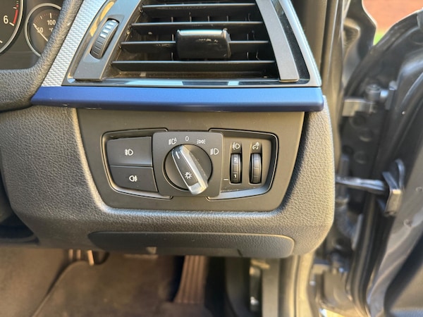 Used BMW 3 Series 2014 for sale - 76095150: Photo 44