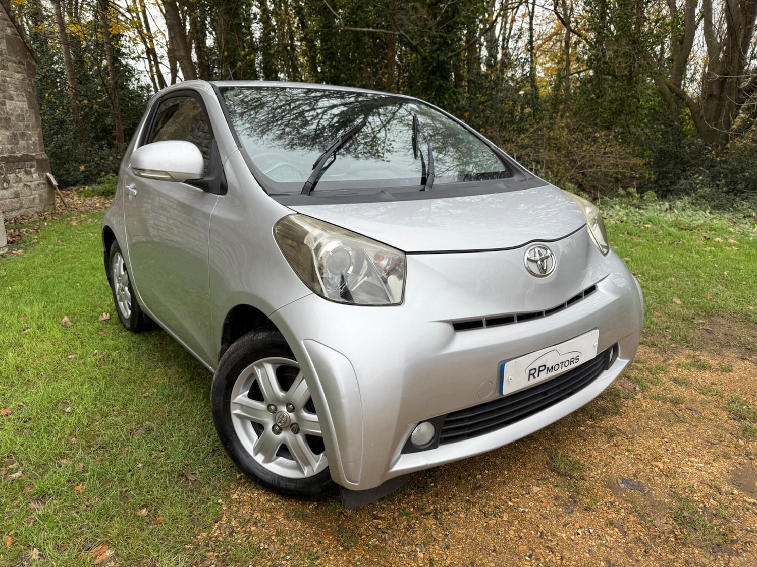 Used Toyota IQ 2009 for sale - 76832627: Photo 1