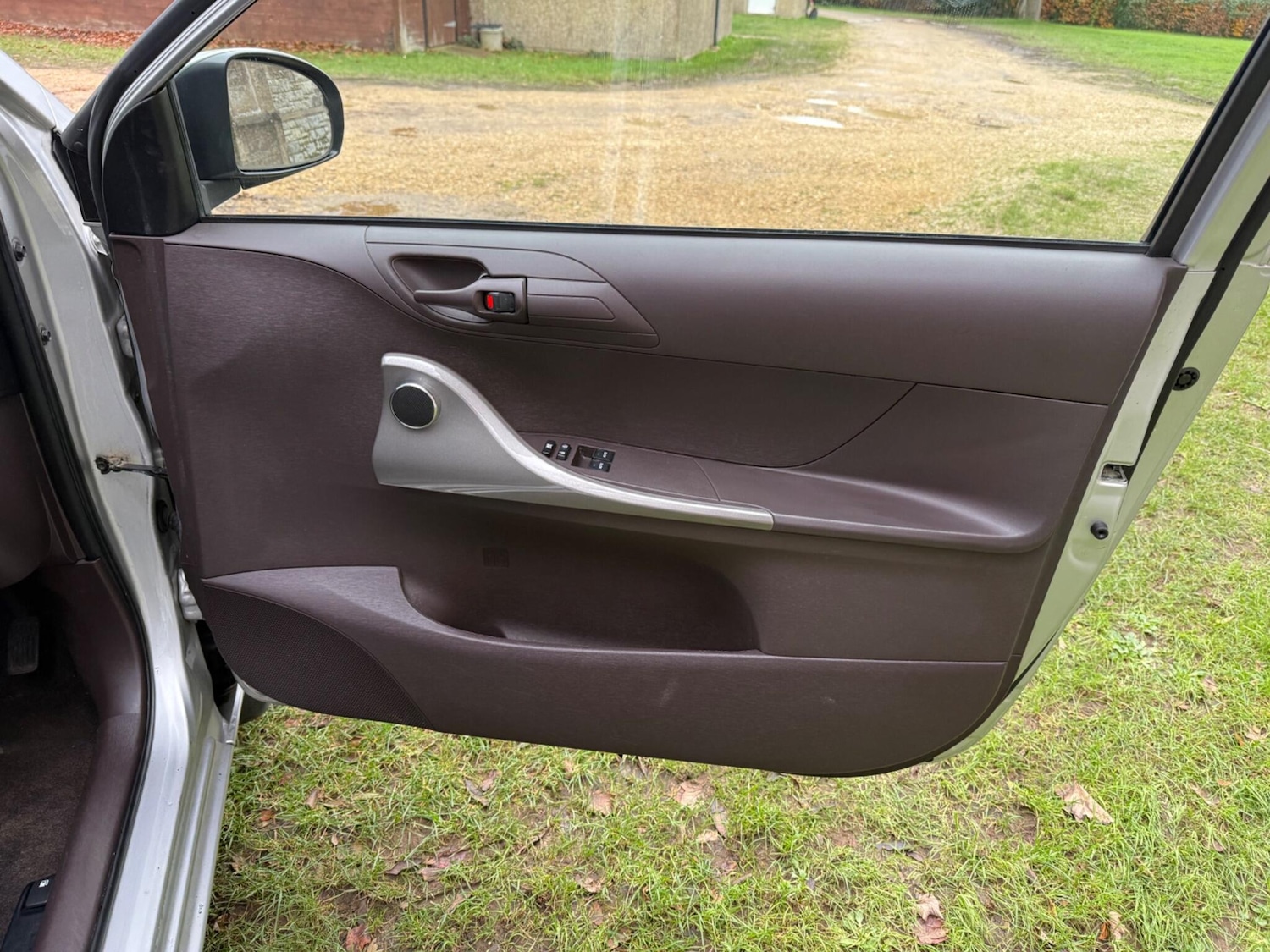 Used Toyota IQ 2009 for sale - 76832627: Photo 39