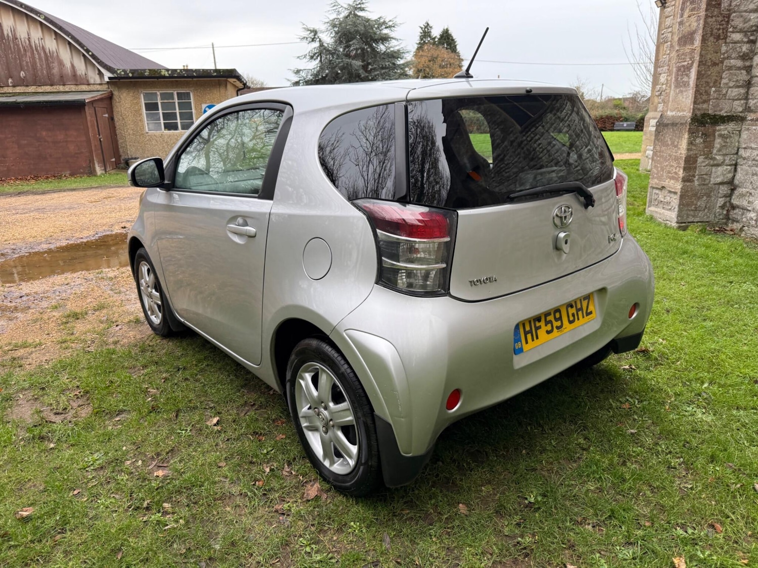 Used Toyota IQ 2009 for sale - 76832627: Photo 4