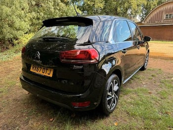 Used Citroen C4 Picasso 2017 for sale - 79780719: Photo