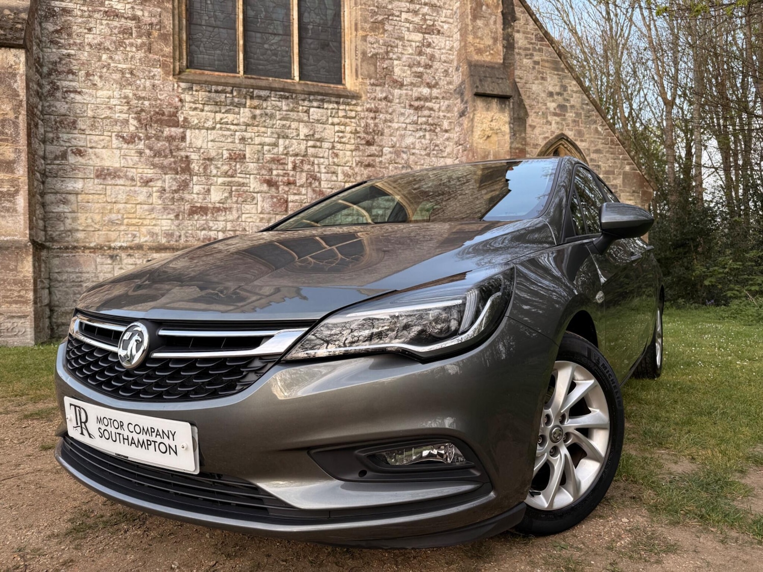 Used Vauxhall Astra 2019 for sale - 78184736: Photo 2