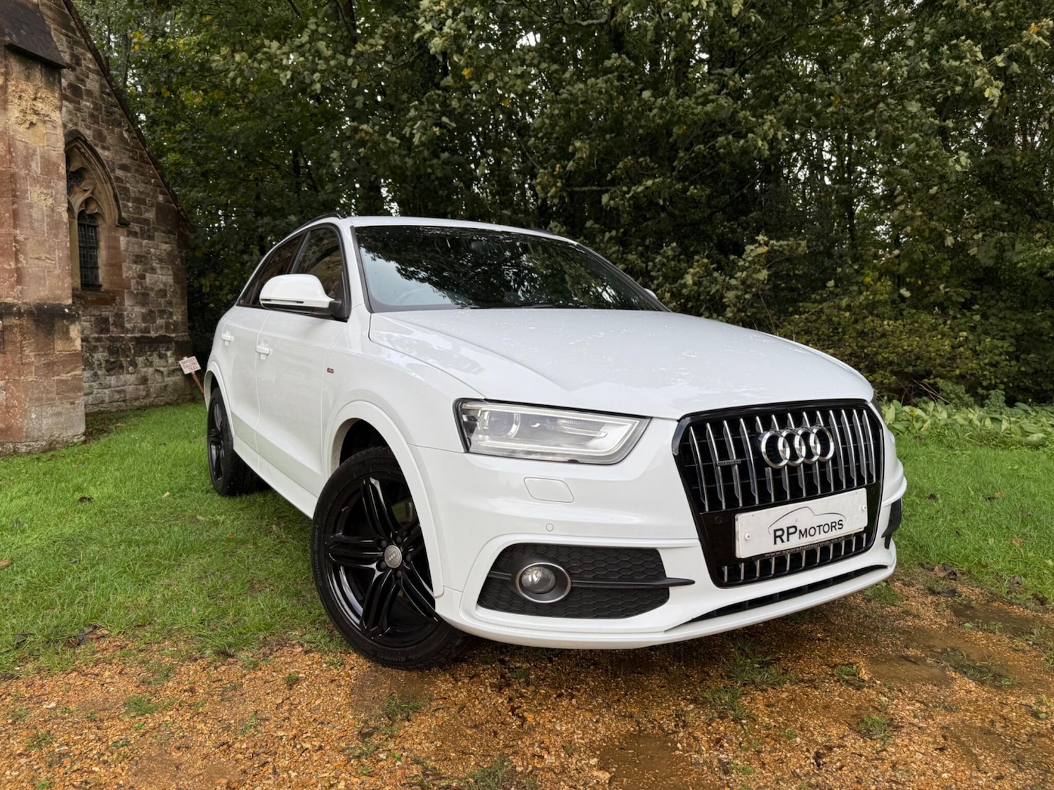 Used Audi Q3 2014 for sale - 76337352: Photo 1