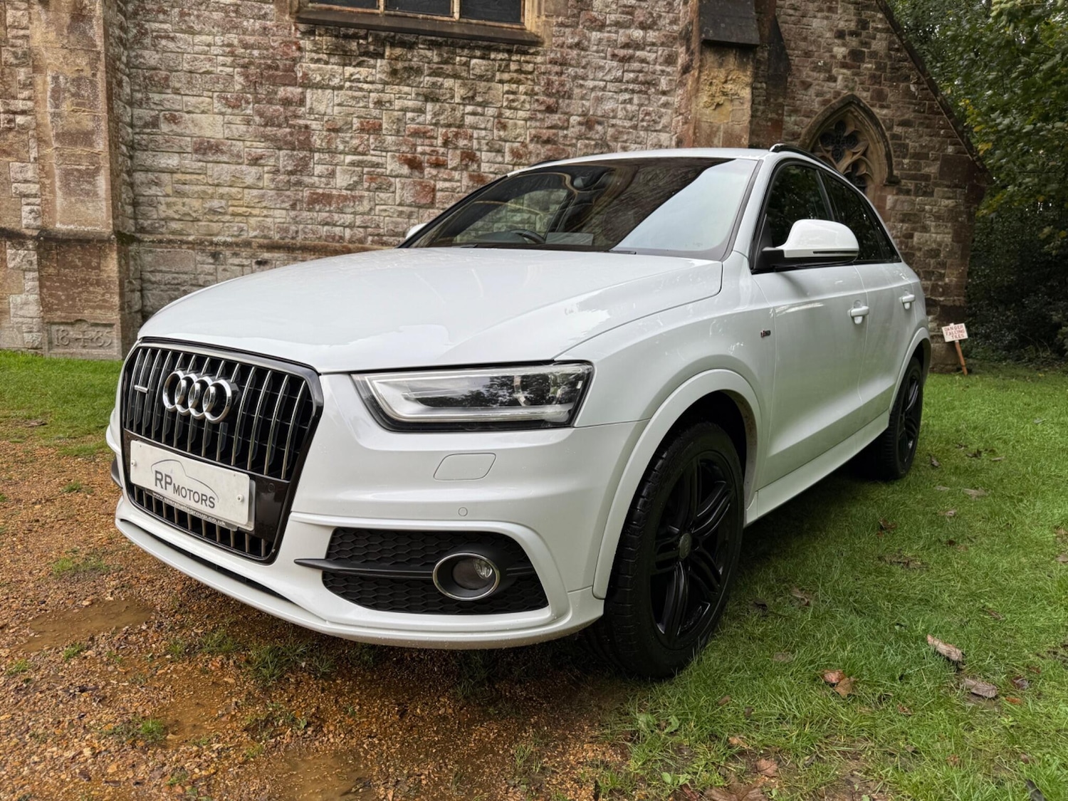Used Audi Q3 2014 for sale - 76337352: Photo 10
