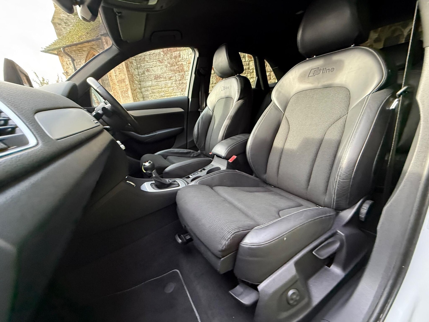 Used Audi Q3 2014 for sale - 76337352: Photo 23