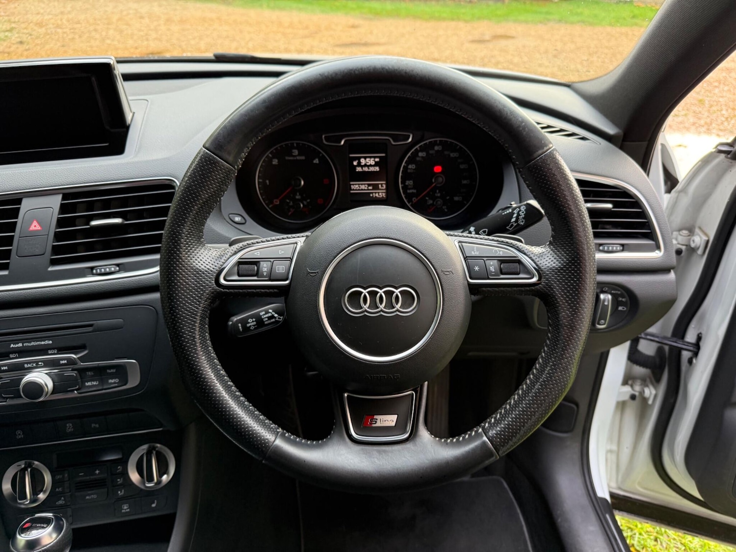 Used Audi Q3 2014 for sale - 76337352: Photo 34