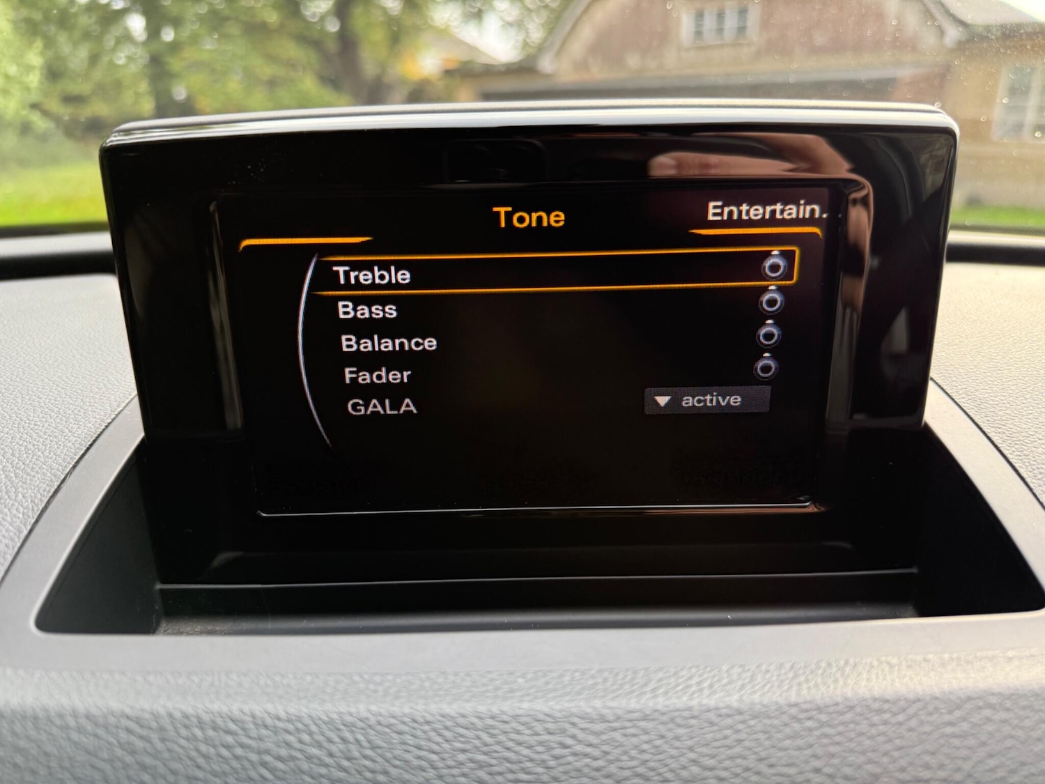 Used Audi Q3 2014 for sale - 76337352: Photo 48