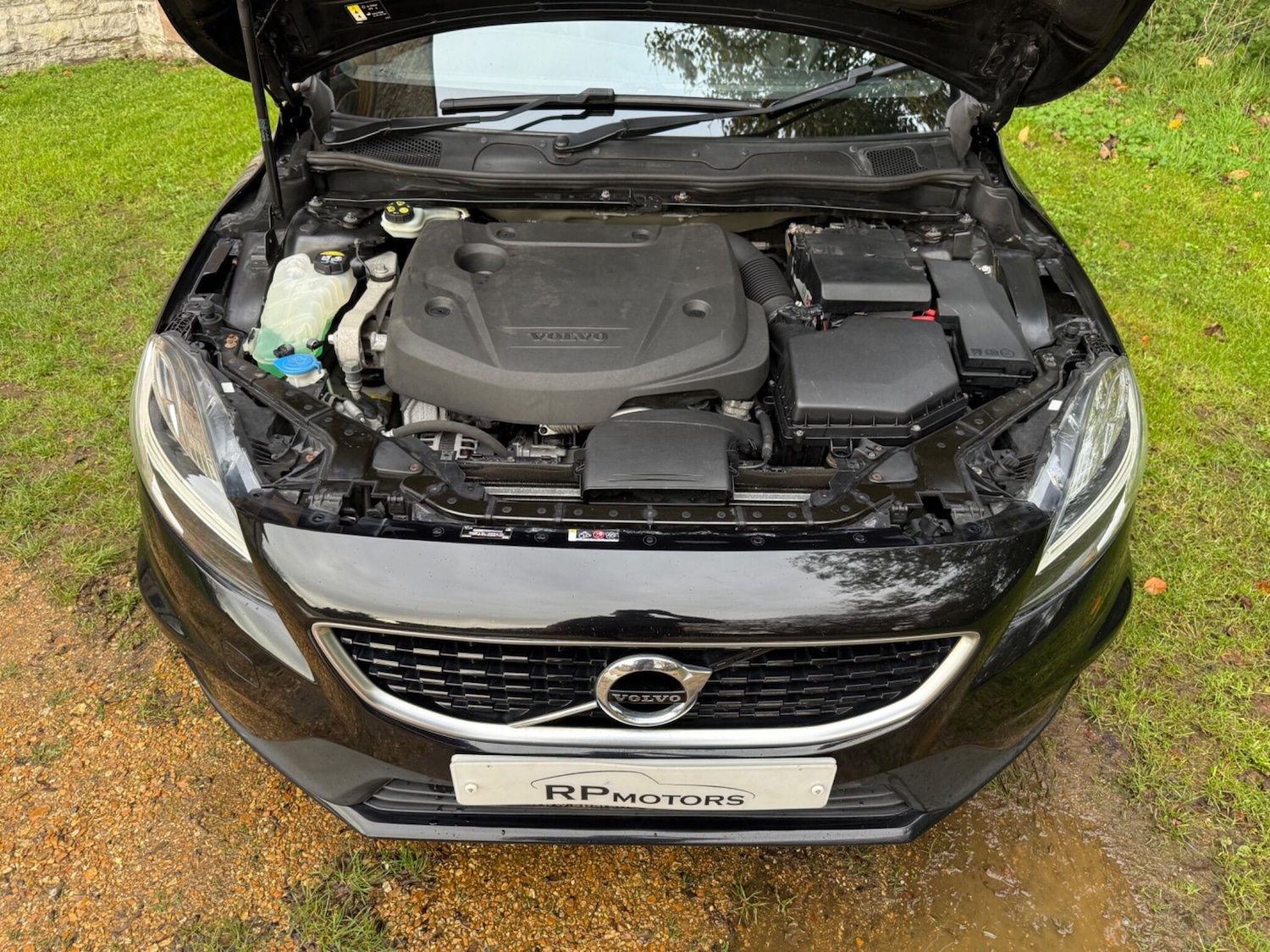 Used Volvo V40 2017 for sale - 76658515: Photo 16