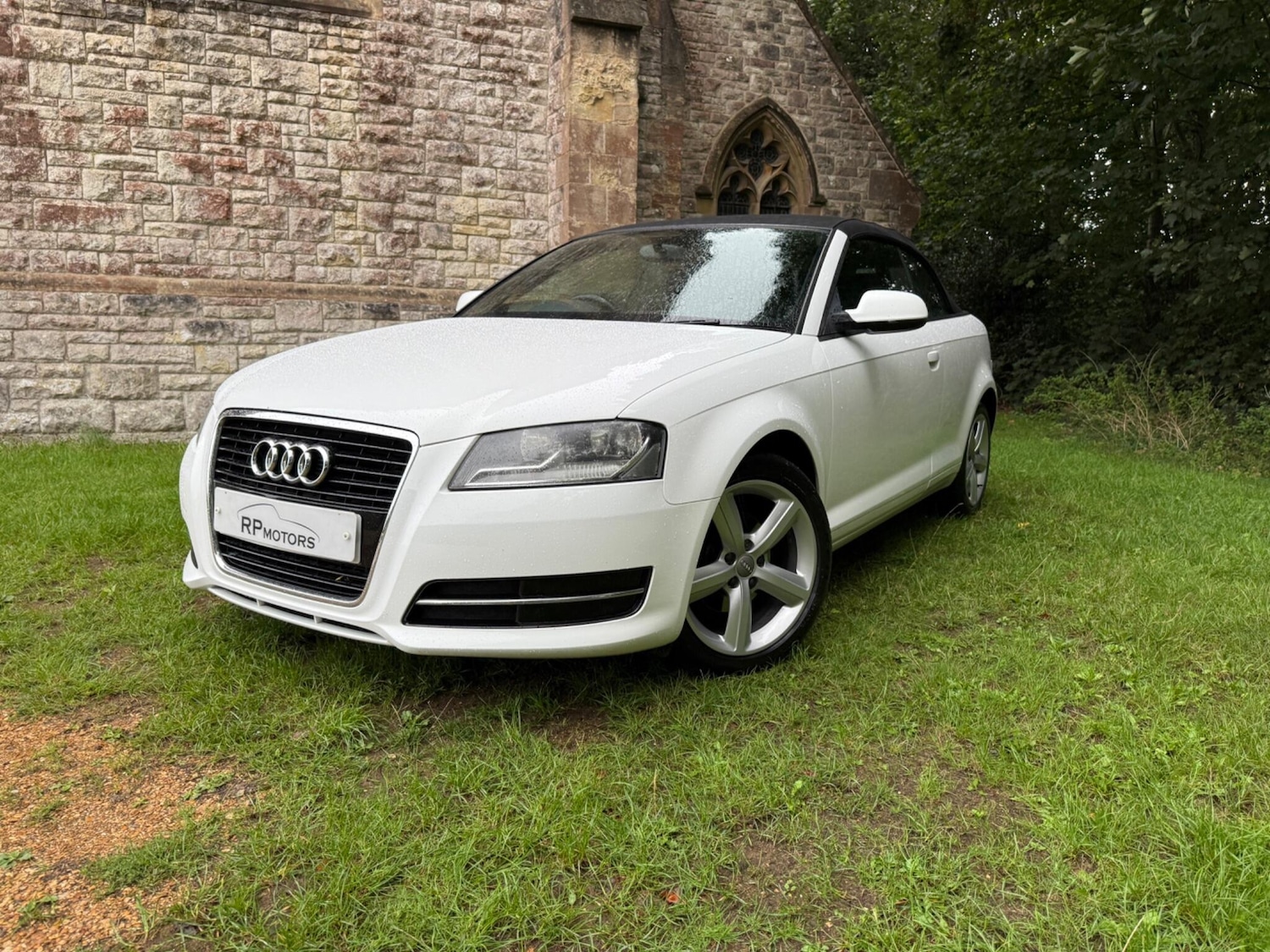 Used Audi A3 2011 for sale - 76952656: Photo 2