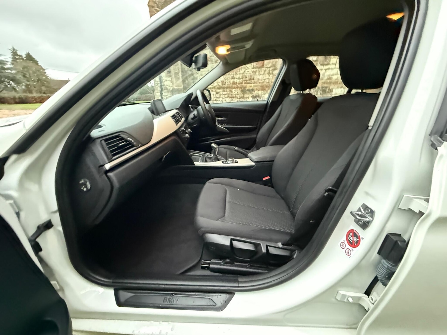 Used BMW 3 Series 2015 for sale - 77215725: Photo 22