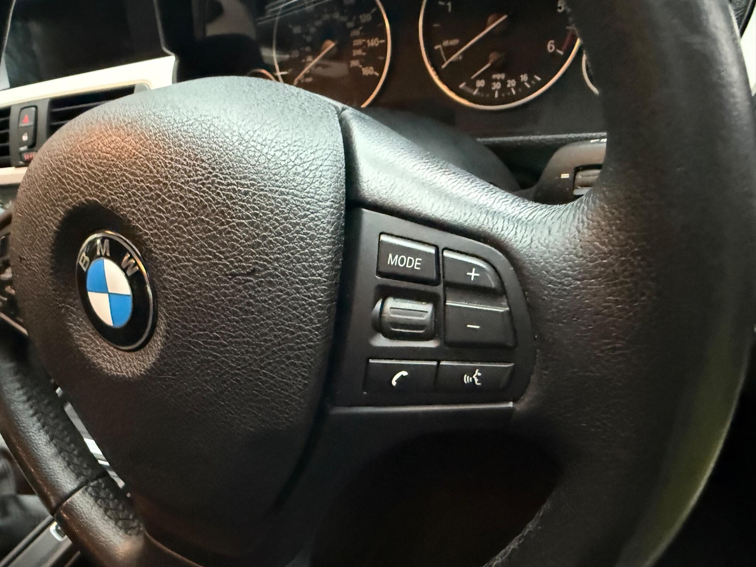 Used BMW 3 Series 2015 for sale - 77215725: Photo 34
