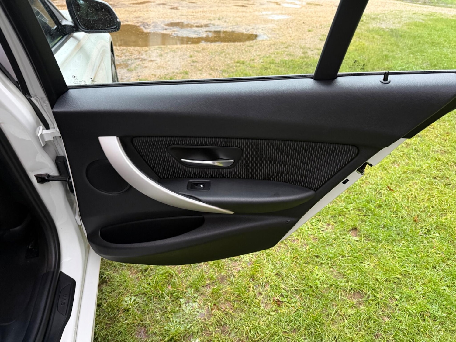 Used BMW 3 Series 2015 for sale - 77215725: Photo 57