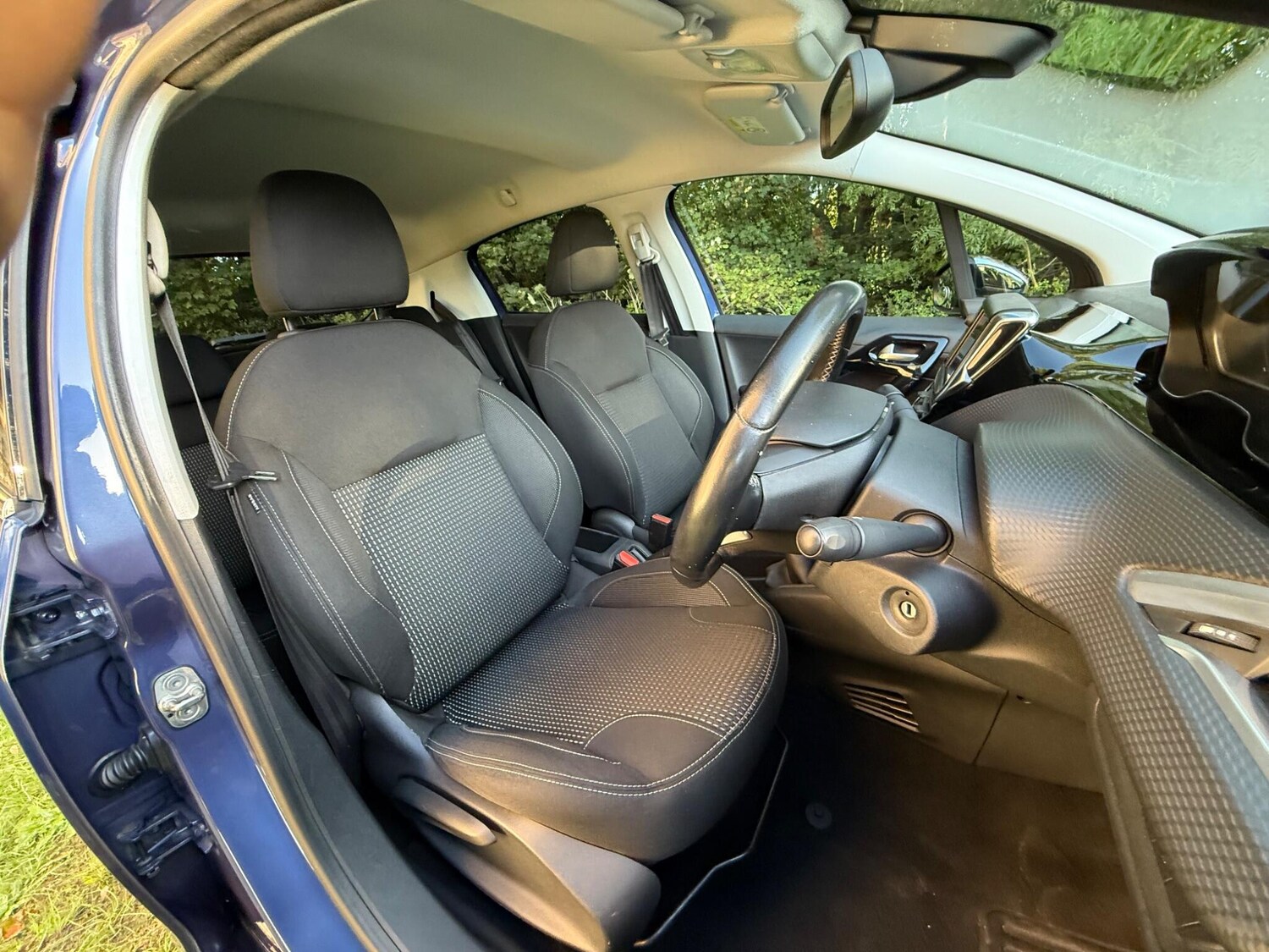 Used Peugeot 208 2017 for sale - 76026760: Photo 21