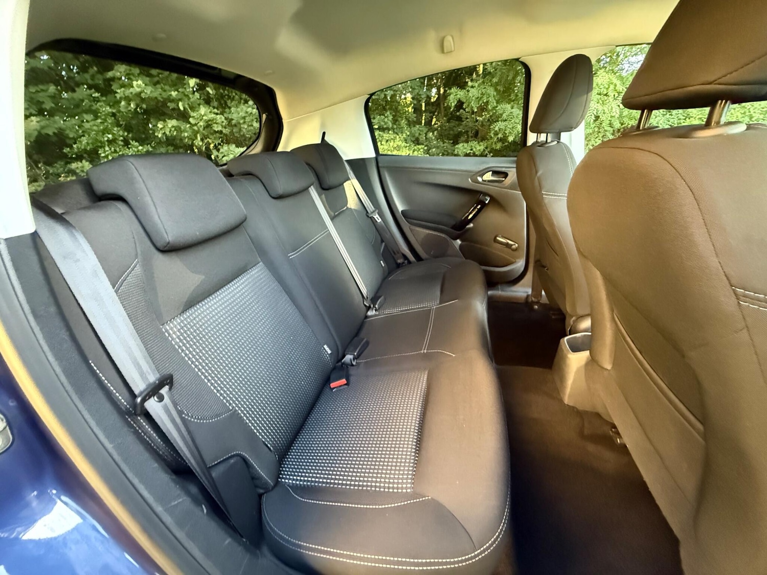 Used Peugeot 208 2017 for sale - 76026760: Photo 30