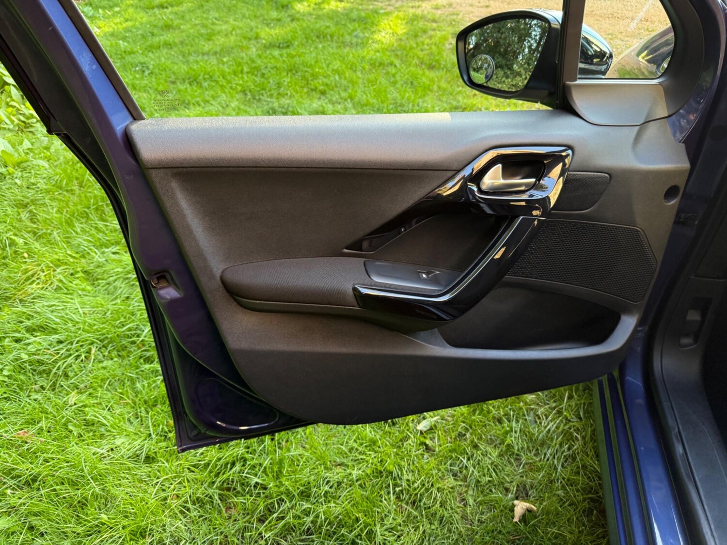 Used Peugeot 208 2017 for sale - 76026760: Photo 52