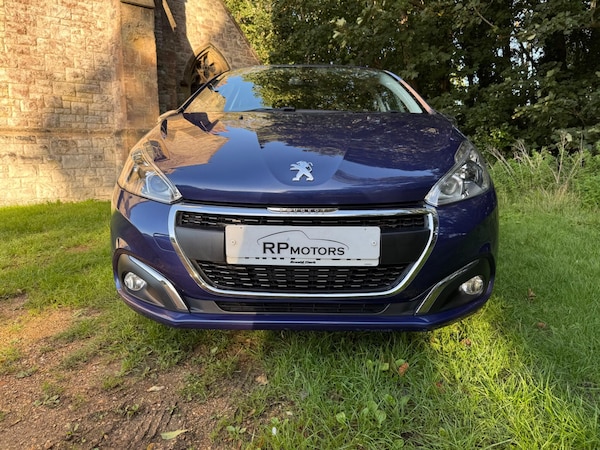 Used Peugeot 208 2017 for sale - 76026760: Photo 9