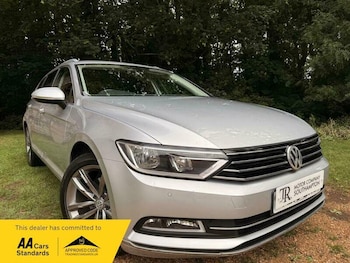 Used Volkswagen Passat 2016 for sale - 78809316: Photo