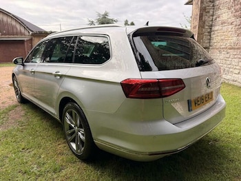 Used Volkswagen Passat 2016 for sale - 78809316: Photo