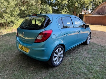 Used Vauxhall Corsa 2012 for sale - 75589127: Photo