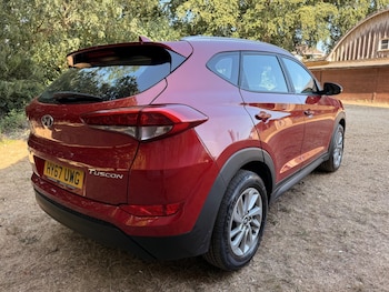 Used Hyundai TUCSON 2017 for sale - 79413032: Photo