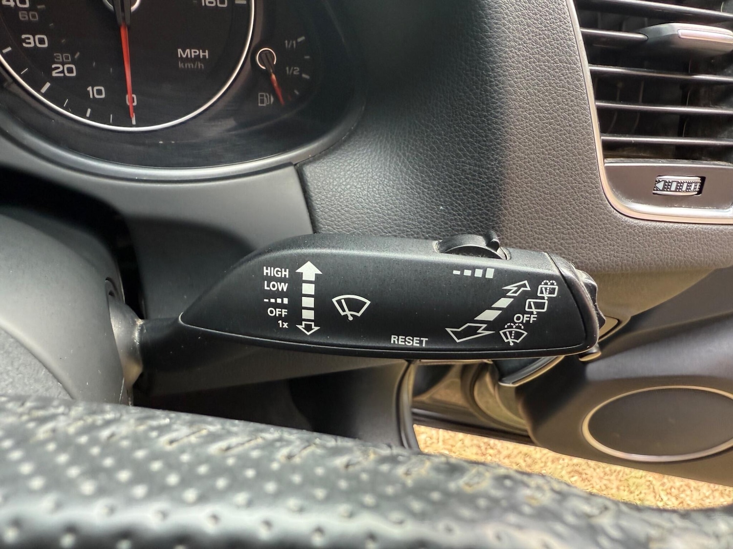 Used Audi Q5 2014 for sale - 76715583: Photo 36