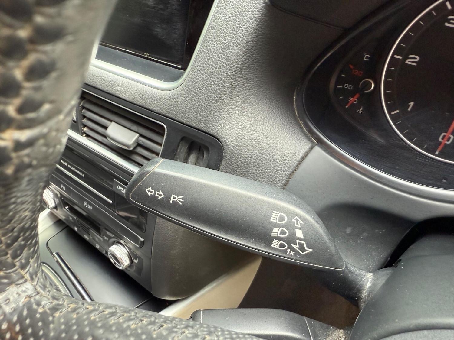 Used Audi Q5 2014 for sale - 76715583: Photo 37