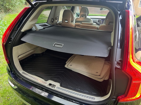 Used Volvo XC90 2015 for sale - 76094947: Photo 44