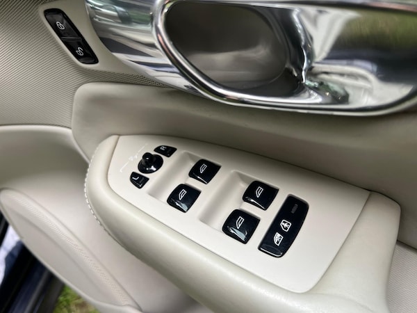 Used Volvo XC90 2015 for sale - 76094947: Photo 89