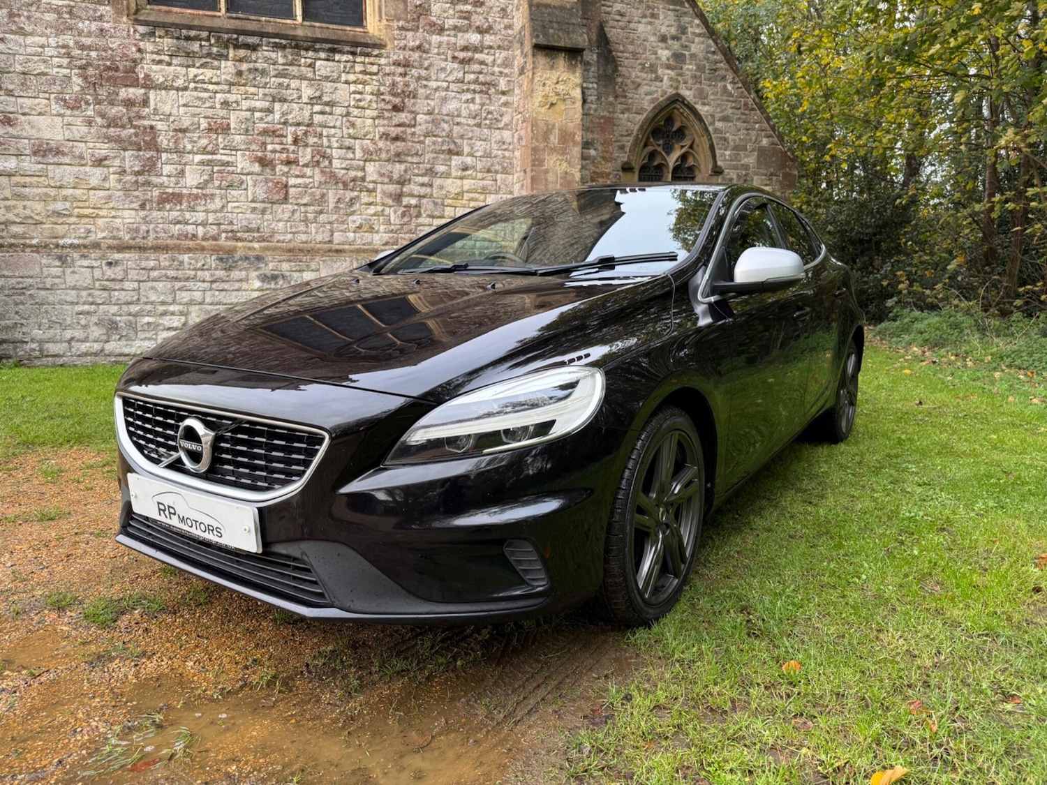 Used Volvo V40 2017 for sale - 76735415: Photo 11