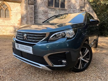 Used Peugeot 5008 2017 for sale - 79677469: Photo