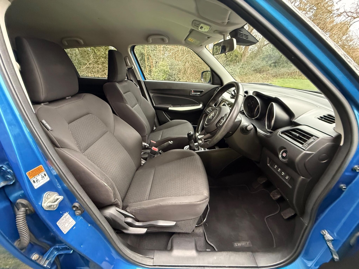 Used Suzuki Swift 2018 for sale - 77683209: Photo 21