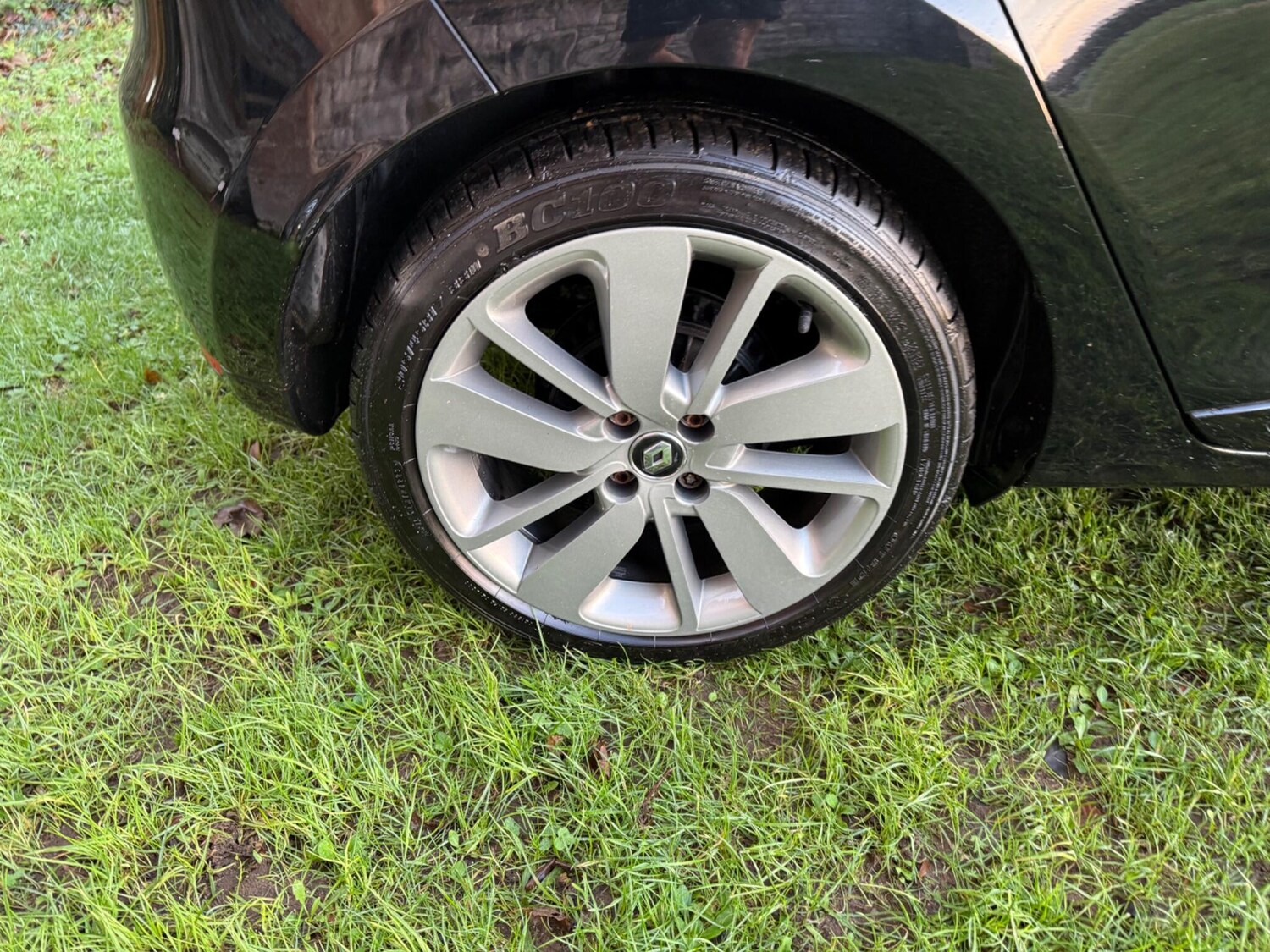 Used Renault Clio 2016 for sale - 76994632: Photo 14